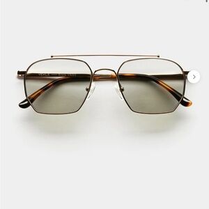 VEHLA Bowie Glasses in Gold/Graphite
